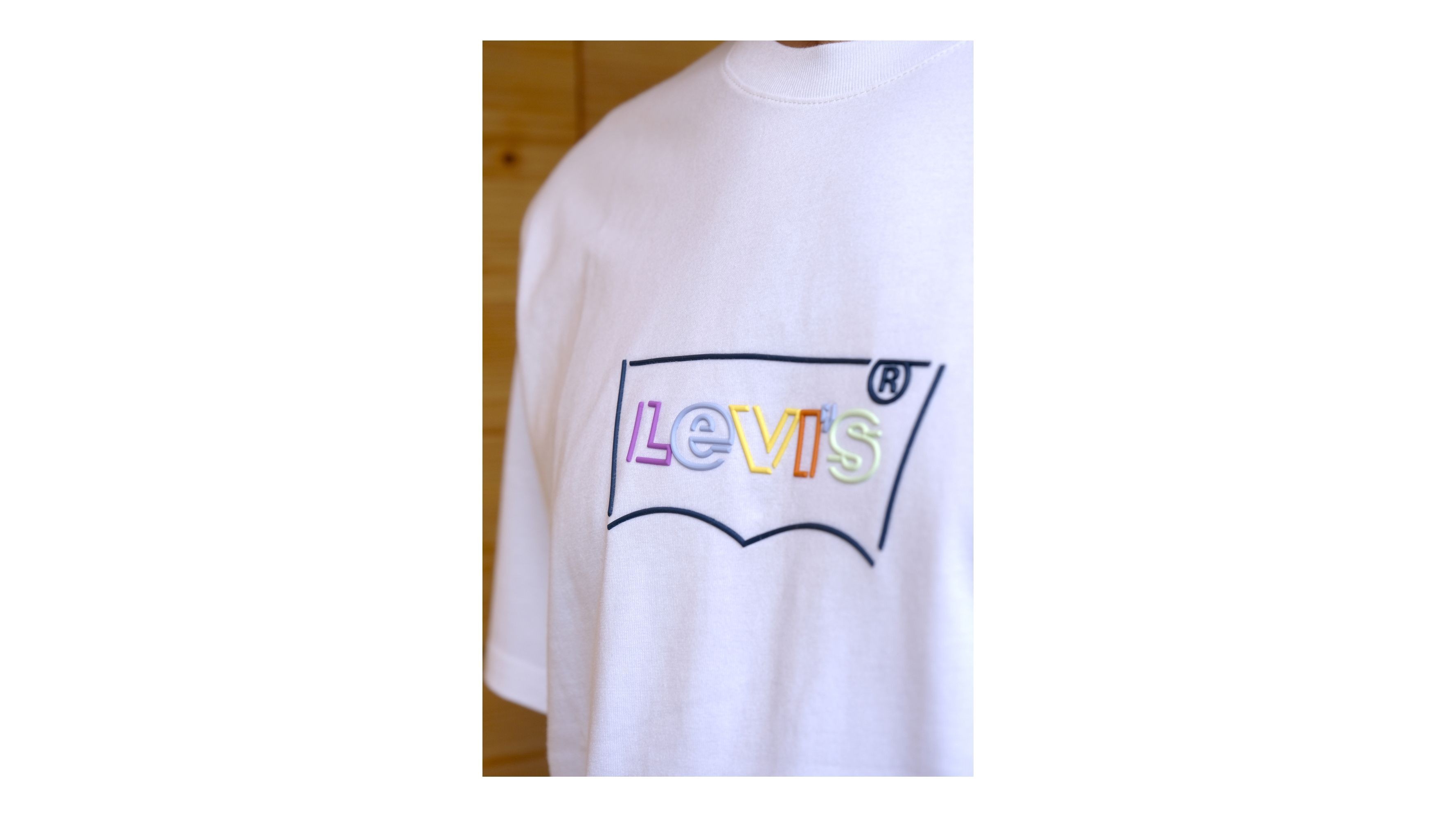 levis ss relaxed fit tee bw ssnl logo white